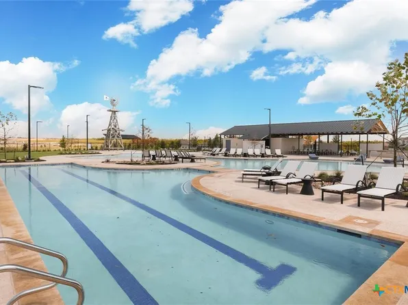 179 Tillage Rd, Elgin, TX 78621