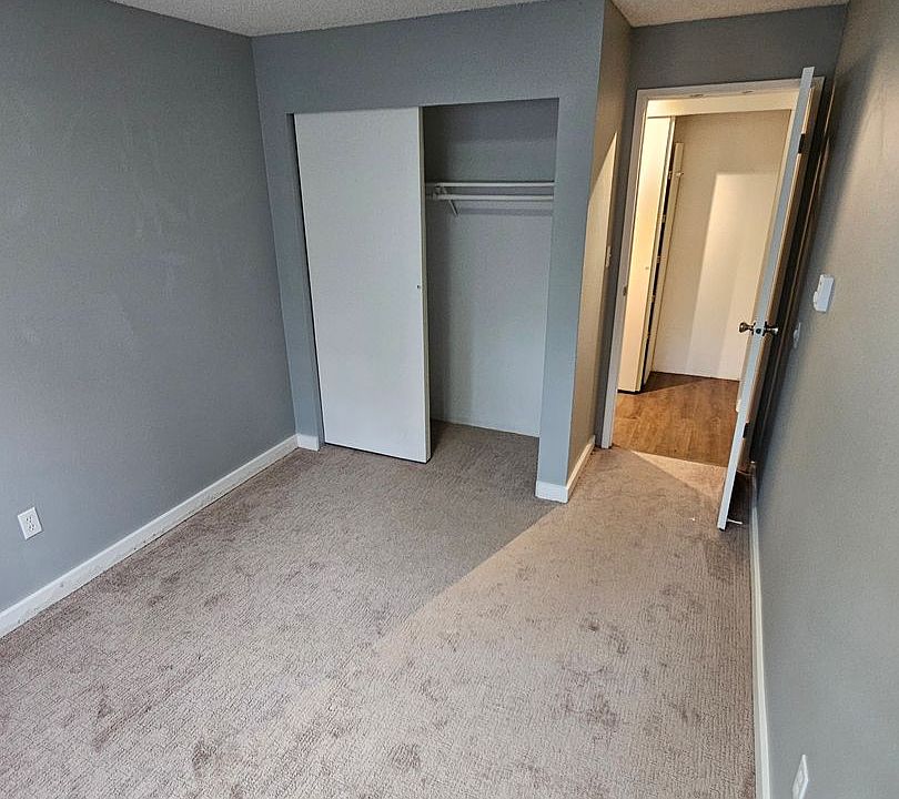 Interlakken Apartments 11119 Woodinville Dr Bothell WA Zillow