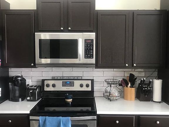 2nd image of 2310 SE Leeann Dr
