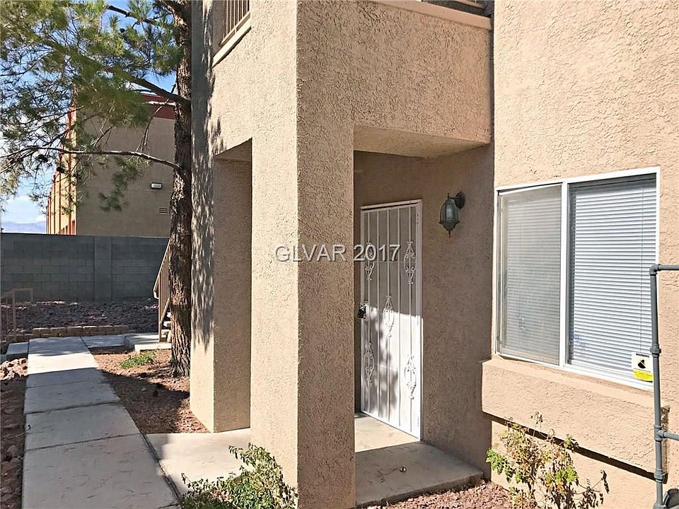 1st image of 2110 N Los Feliz St #1030