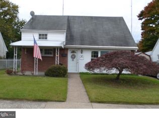 6964 Fowler St, Philadelphia, PA 19128