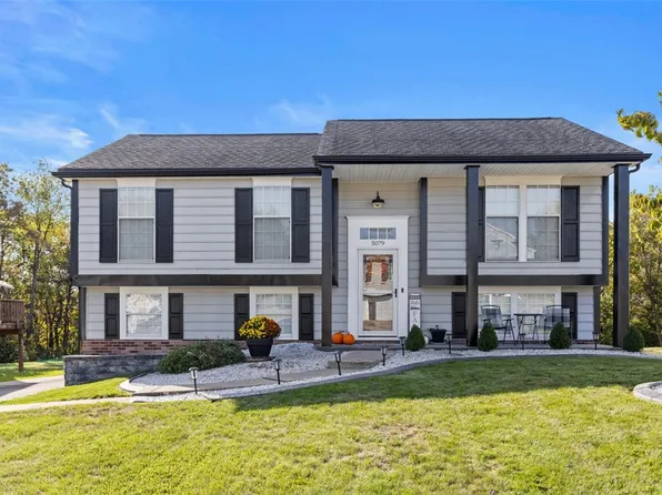 5079 Windriver Dr, Mc Kees Rocks, PA 15136