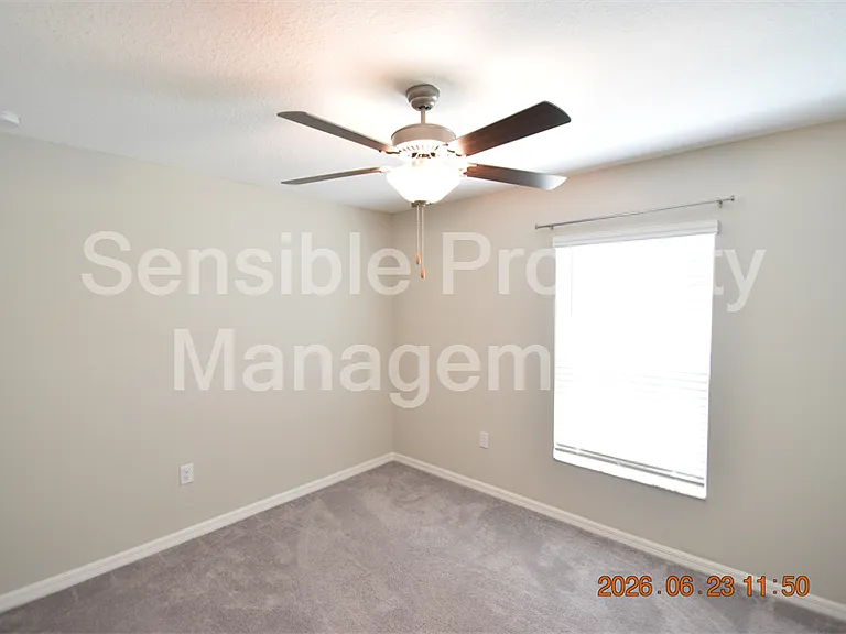 13021 Meadow Pond Pl — Photo 29