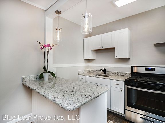 2nd image of 201 E Bessemer Ave APT 1