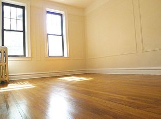31-50 33rd St #32, Astoria, NY 11106