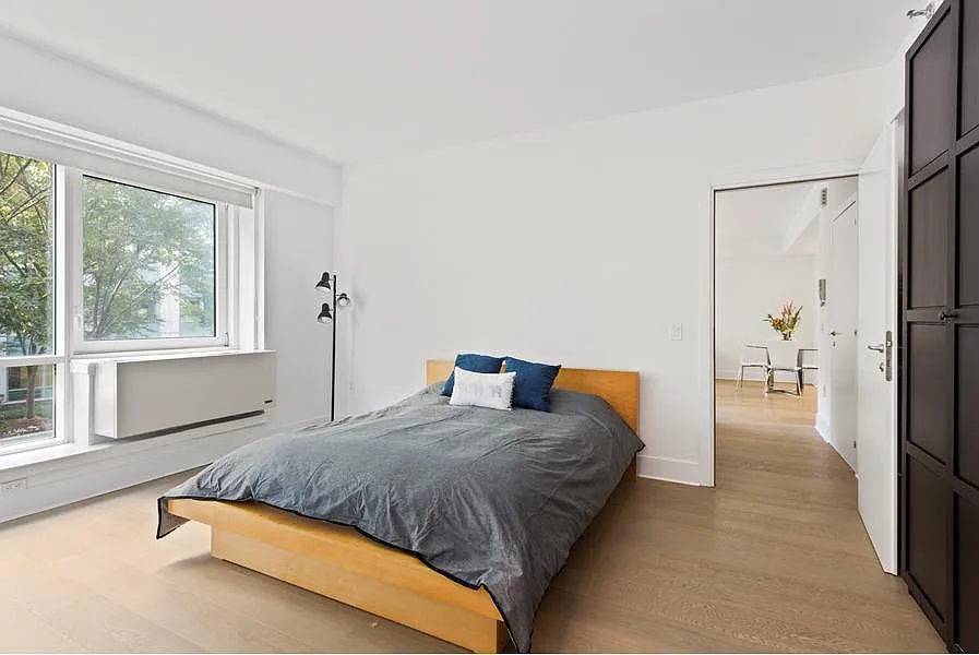 446 Kent Avenue — Photo 4