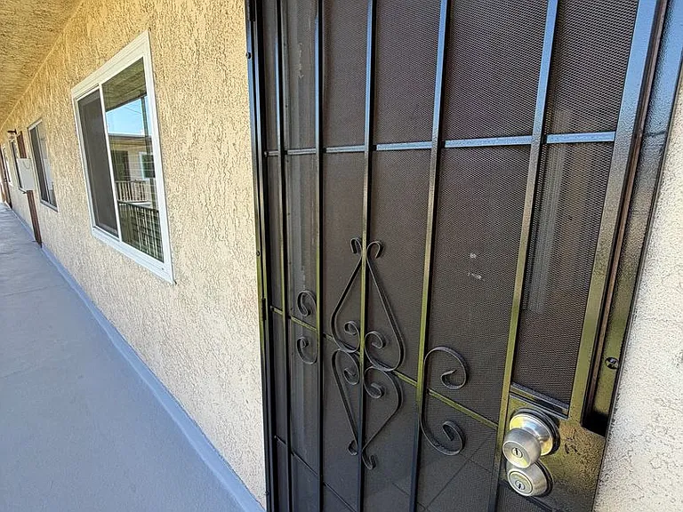 2705 E. Spaulding — Photo 2