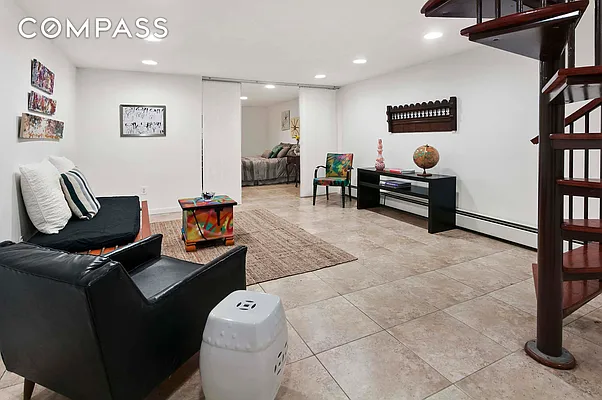 Sold by Compass | media 7