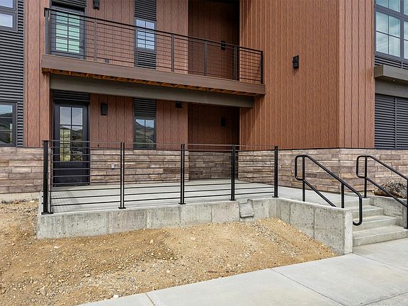 4th image of 1120 Pizzini Dr #1B