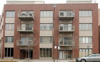1st image of 912 W Chicago Ave Unit 401