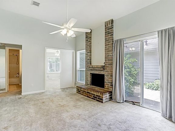 3rd image of 9139 Golden Sunshine Dr