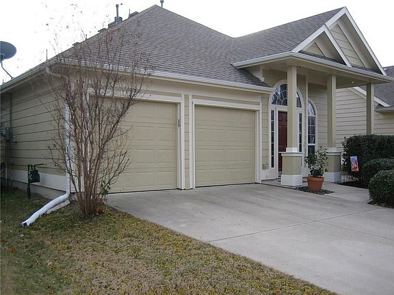 4th image of 9825 Meadow Rue Dr