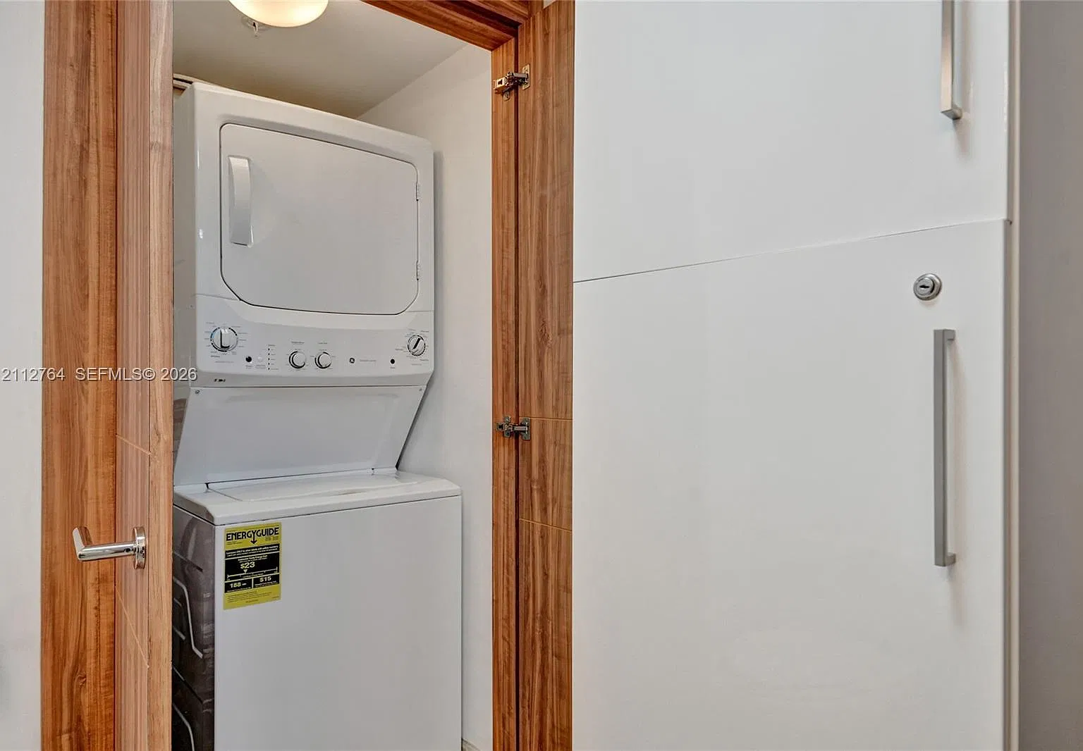 La Perla Condo — Photo 4