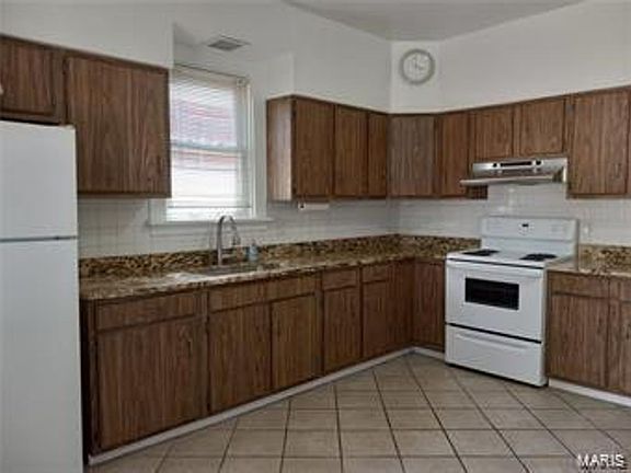 2nd image of 4424 S Spring Ave