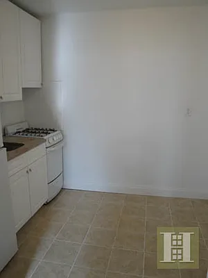 Rented by Halstead Real Estate | media 10