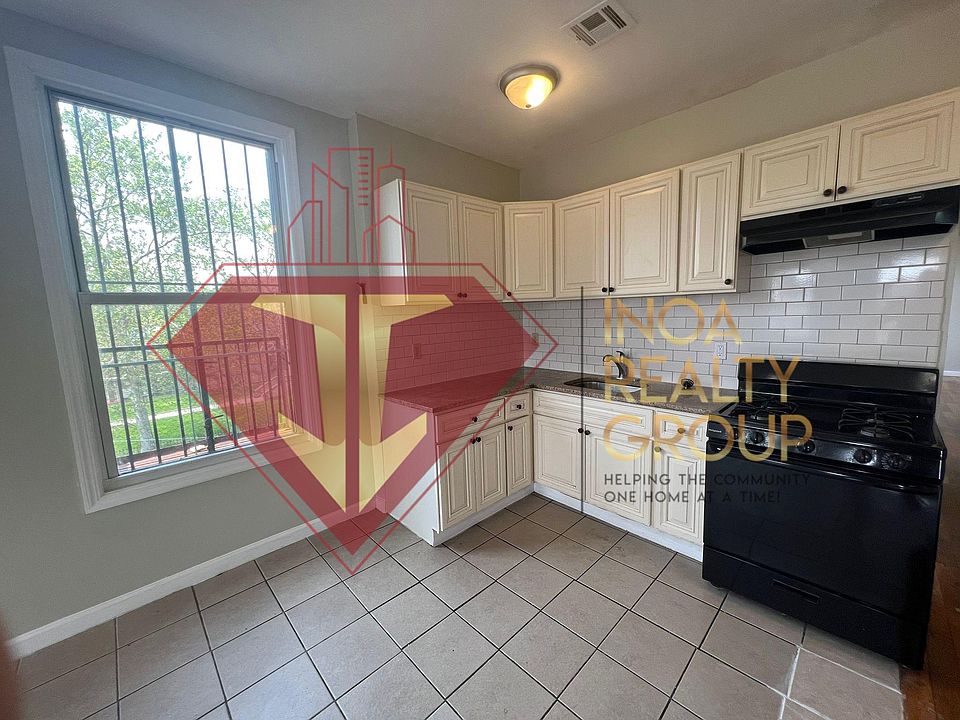 1st image of 329 S Orange Ave #3C