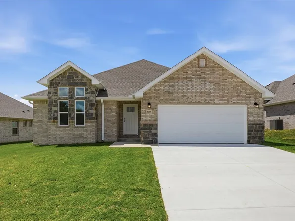 5109 Vista Ave, Springdale, AR 72762