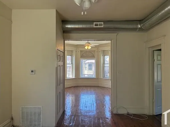 9035 S Burley Ave, Chicago, IL