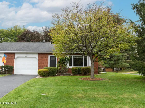 3 Marathon Lane, Slingerlands, NY 12159