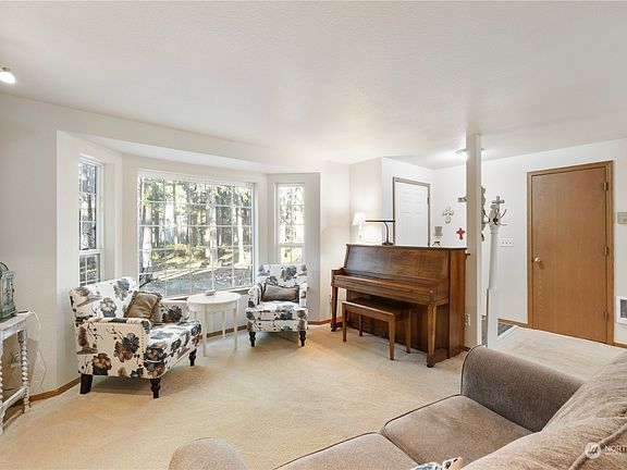 2nd image of 11516 440th Street Ct E