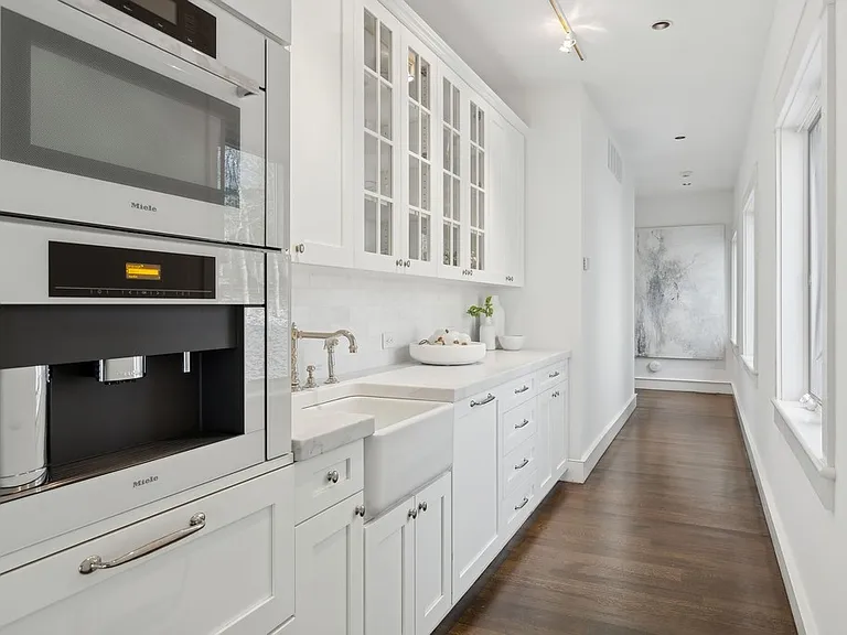 640 Old Stone Hwy — Photo 9