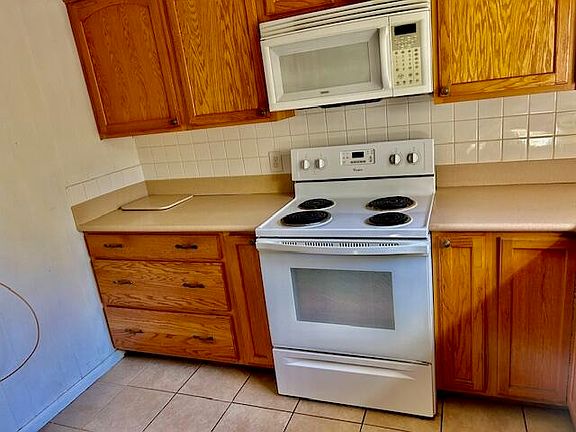 5th image of 2432 Hardy Skipper Rd