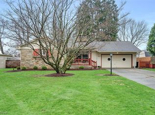 3423 Tall Oaks Ln, Youngstown, OH 44511