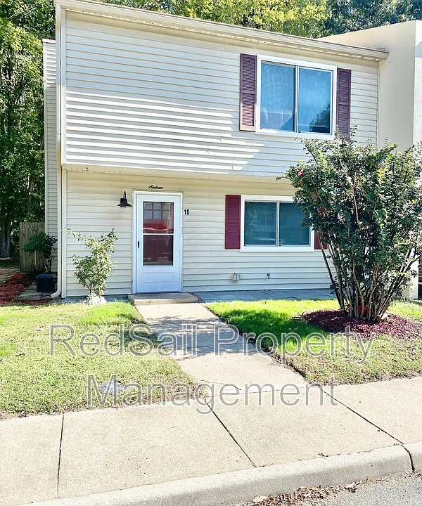 16 Otsego Dr