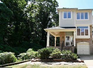 209 Mill Cross Ln, Occoquan, VA 22125