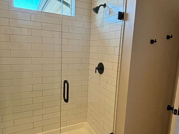 5th image of 149 N Quincannon Way