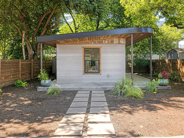 108 Chicon St — Photo 16