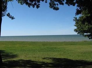 668 Orchard Rd, Willoughby, OH 44094