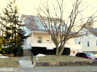 1005 McKinley St, Peekskill, NY 10566