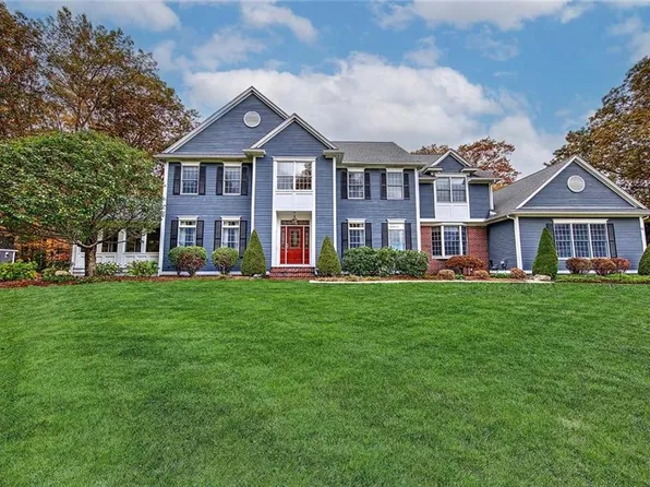 10 McPartland Way, East Greenwich, RI 02818