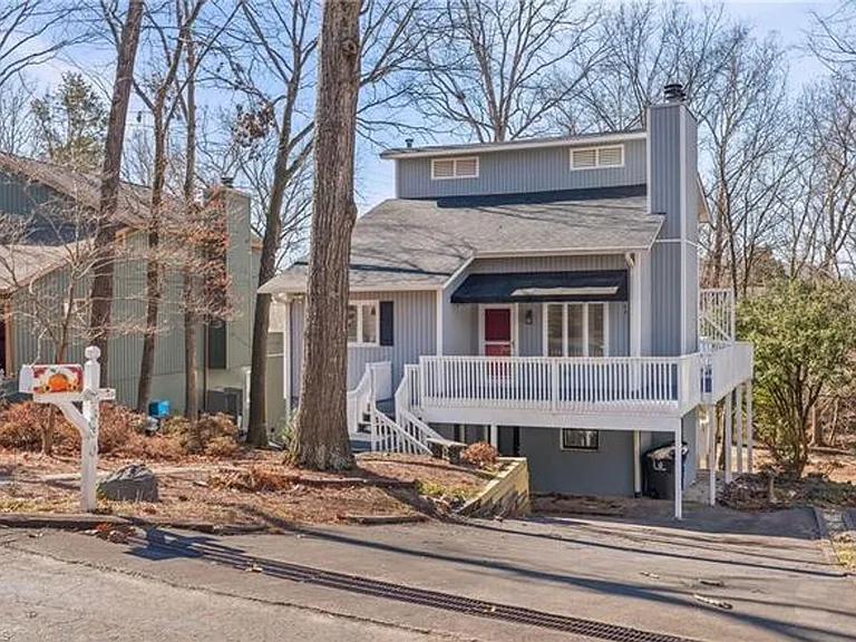2630 Merry Oaks Trl — Photo 9