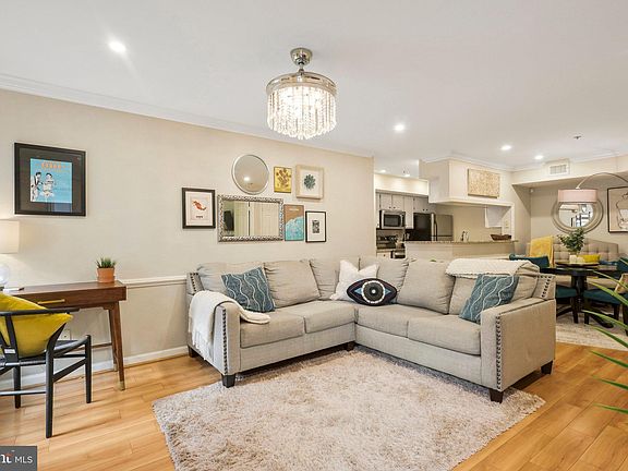 5th image of 3315 Wyndham Cir APT 1222