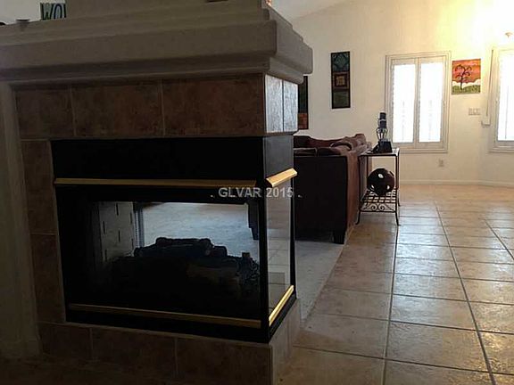 3rd image of 10094 Catalina Canyon Ave