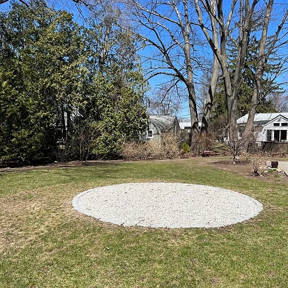 10 Terrane Ave — Photo 17