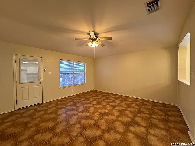 9803 Sandie — Photo 11