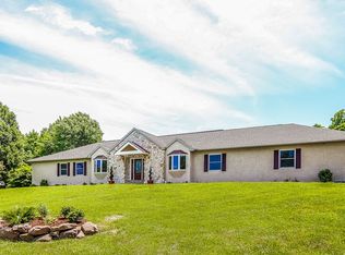 105 Houndstooth Cir, Chester Springs, PA 19425