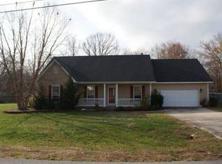 112 Amberwood Dr, Harvest, AL 35749