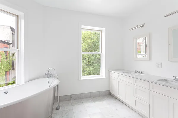 Sold by Corcoran | media 8