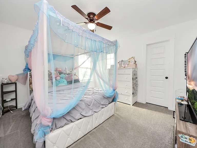 21314 Barcelona Heights Trl — Photo 22