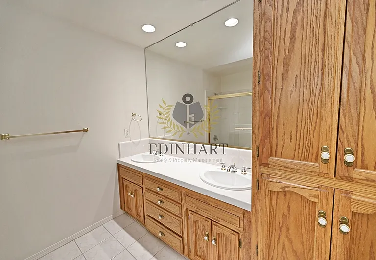 3750 W Vincent Ln — Photo 23