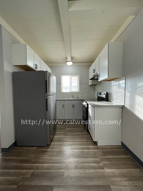 1st image of 2326 Pauline Dr #0