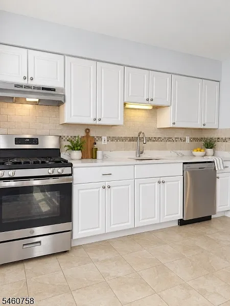 3 bed, 2.0 bath, $3,500 — Photo 3