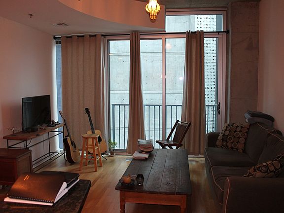 3rd image of 301 Demonbreun St Unit 510