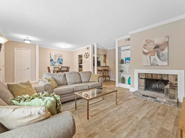 8155 Jefferson Hwy APT 206, Baton Rouge, LA 70809