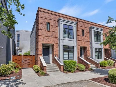 2756 35th St, Sacramento, CA, 95817