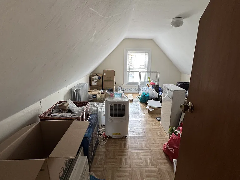 2 Oneil Pl — Photo 13